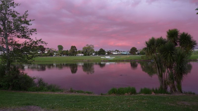 B (39) Sunset over the Waikato River.JPG